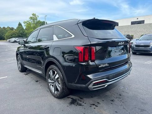 Certified 2024 Kia Sorento EX AWD/4WD image 3