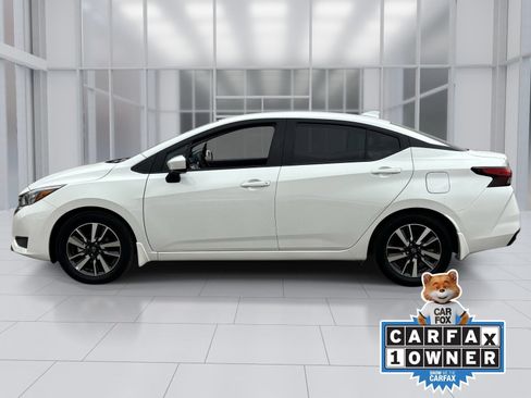 Used 2025 Nissan Versa SV w/ Trunk Package FWD image 3