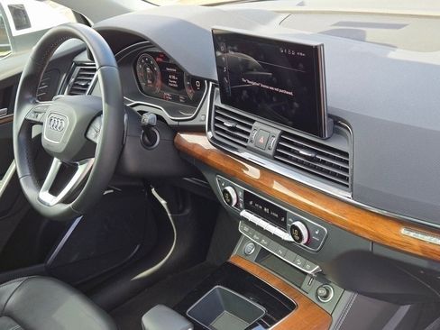 Used 2022 Audi Q5 2.0T Premium Plus image 6
