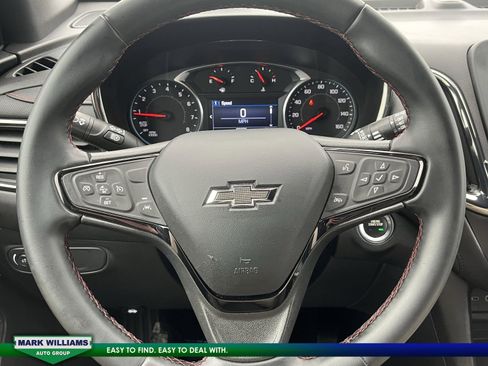 Used 2023 Chevrolet Equinox RS image 26