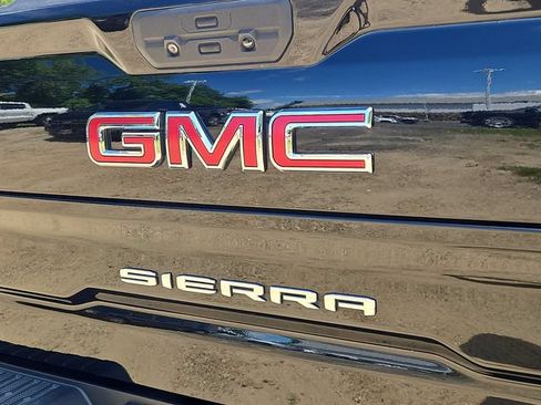 Used 2020 GMC Sierra 1500 AT4 w/ AT4 Premium Package AWD/4WD image 34
