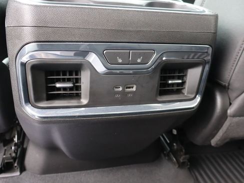 Used 2024 Chevrolet Silverado 2500 LTZ w/ LTZ Convenience Package AWD/4WD image 19