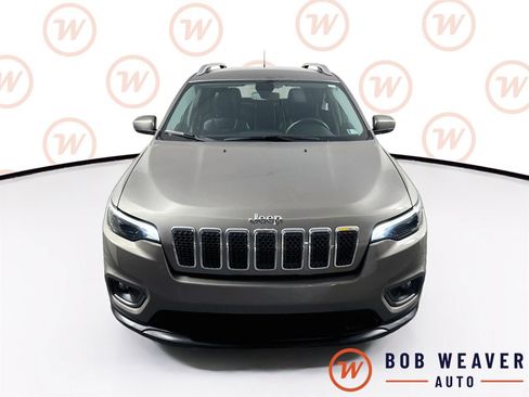 Used 2020 Jeep Cherokee Latitude Plus w/ Comfort/Convenience Group AWD/4WD image 2