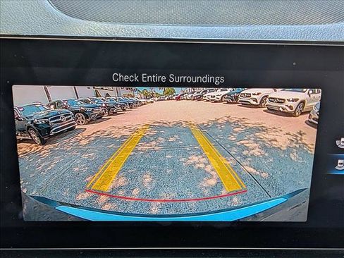 Used 2023 Mercedes-Benz GLB 250 image 14