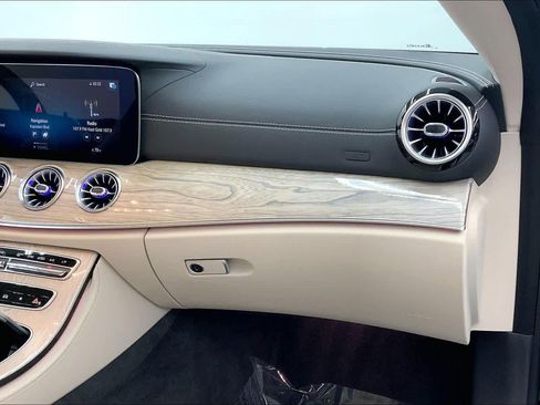 Certified 2022 Mercedes-Benz E 450 E 450 image 26