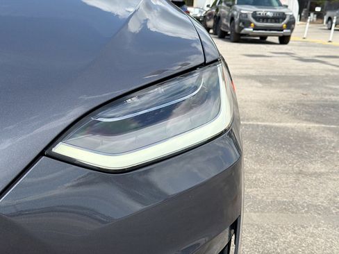 Used 2023 Tesla Model X Plaid AWD/4WD image 9