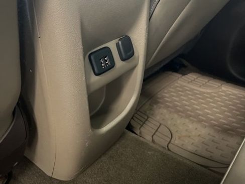 Used 2015 GMC Canyon SLT w/ Driver Alert Package image 23