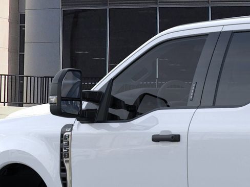 New 2025 Ford F350 XLT w/ FX4 Off-Road Package AWD/4WD image 42