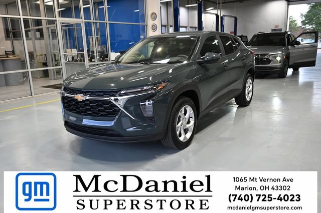 Used 2025 Chevrolet Trax LS w/ LS Convenience Package FWD image 1