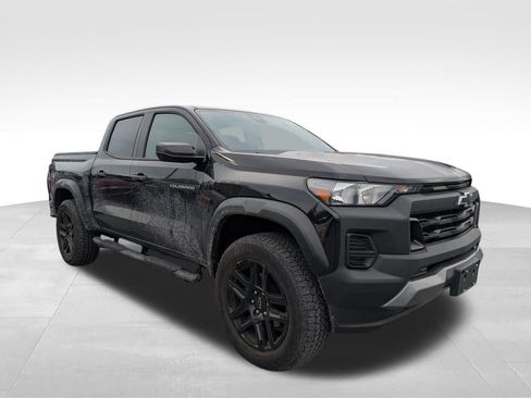 Used 2024 Chevrolet Colorado Trail Boss w/ Advanced Trailering Package image 1