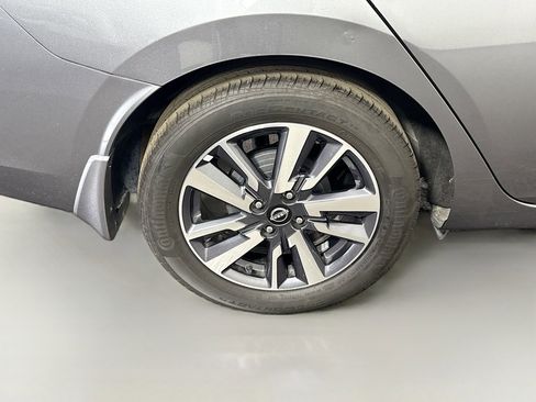 Used 2024 Nissan Versa SV w/ Trunk Package image 33