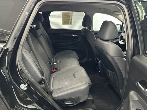 Used 2023 Hyundai Santa Fe SEL image 16