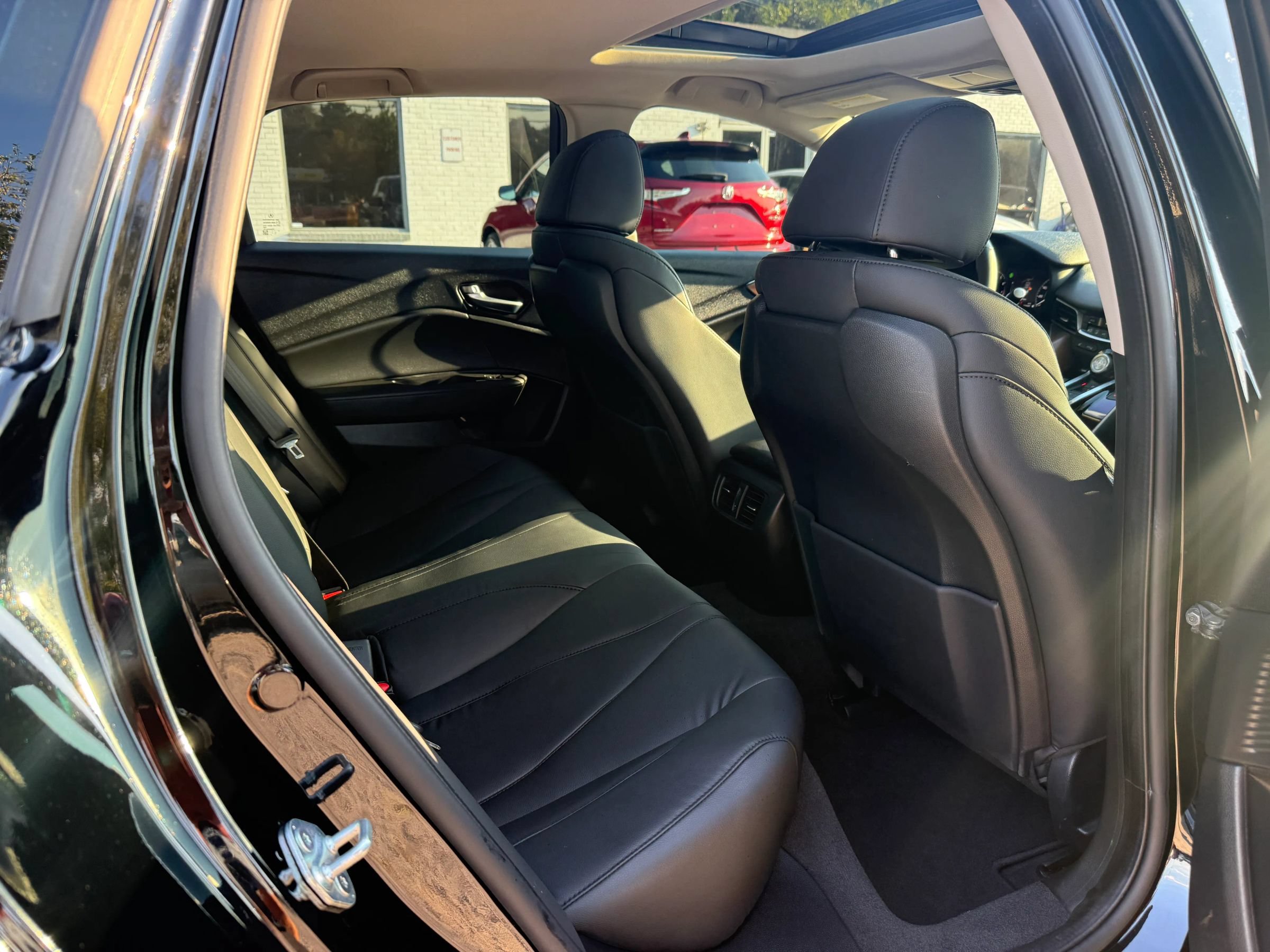 Used 2021 Acura TLX SH-AWD image 11