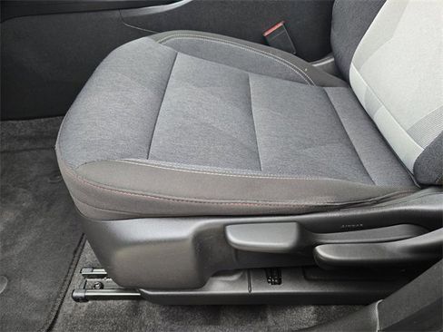 Certified 2024 Chevrolet Trax RS w/ Sunroof Package image 24