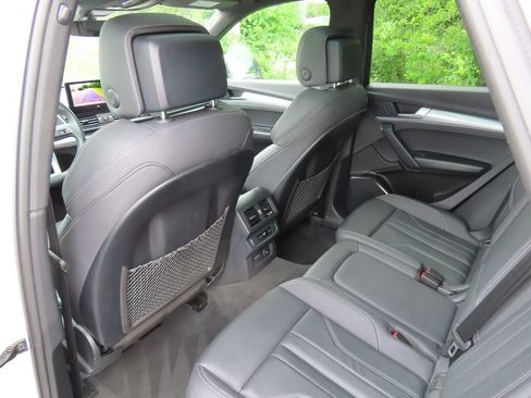 Used 2025 Audi Q5 2.0T Premium AWD/4WD image 26
