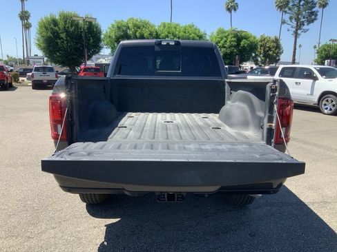 New 2025 RAM 2500 Laramie AWD/4WD image 7