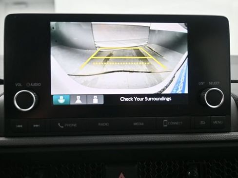 Used 2023 Honda CR-V LX image 31