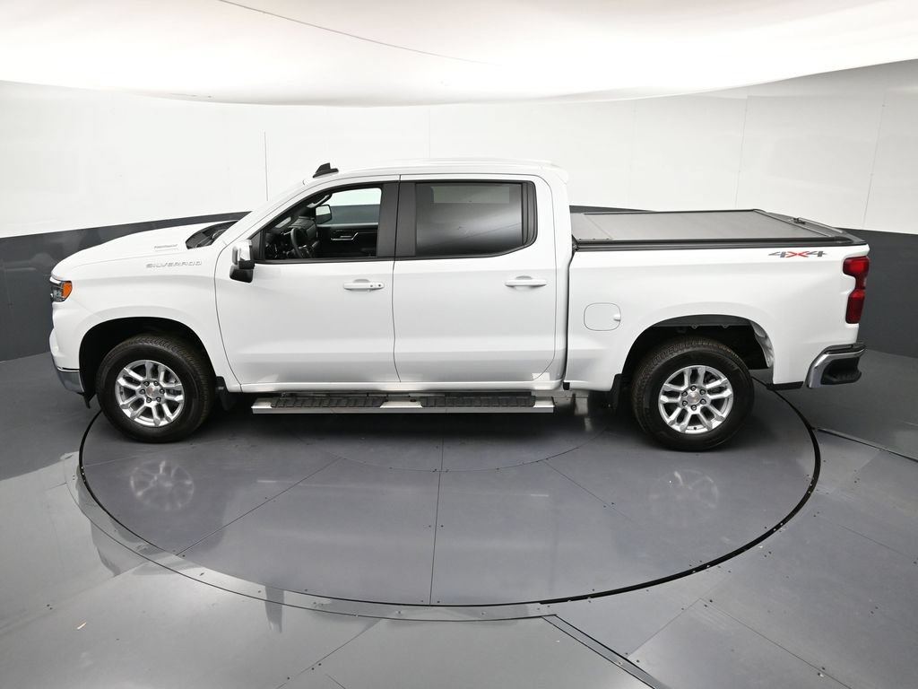 Used 2026 Chevrolet Silverado 1500 LT AWD/4WD image 16