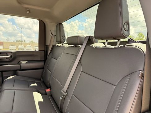 New 2025 GMC Sierra 2500 Pro w/ 1SA Pro Safety Plus Package AWD/4WD image 26