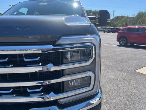 New 2026 Ford F350 Lariat w/ FX4 Off-Road Package image 12