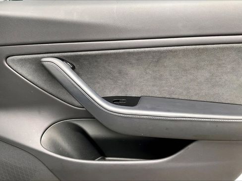 Used 2019 Tesla Model 3 Long Range image 20