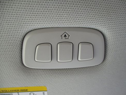 Used 2025 Ford Expedition Max Platinum AWD/4WD image 35