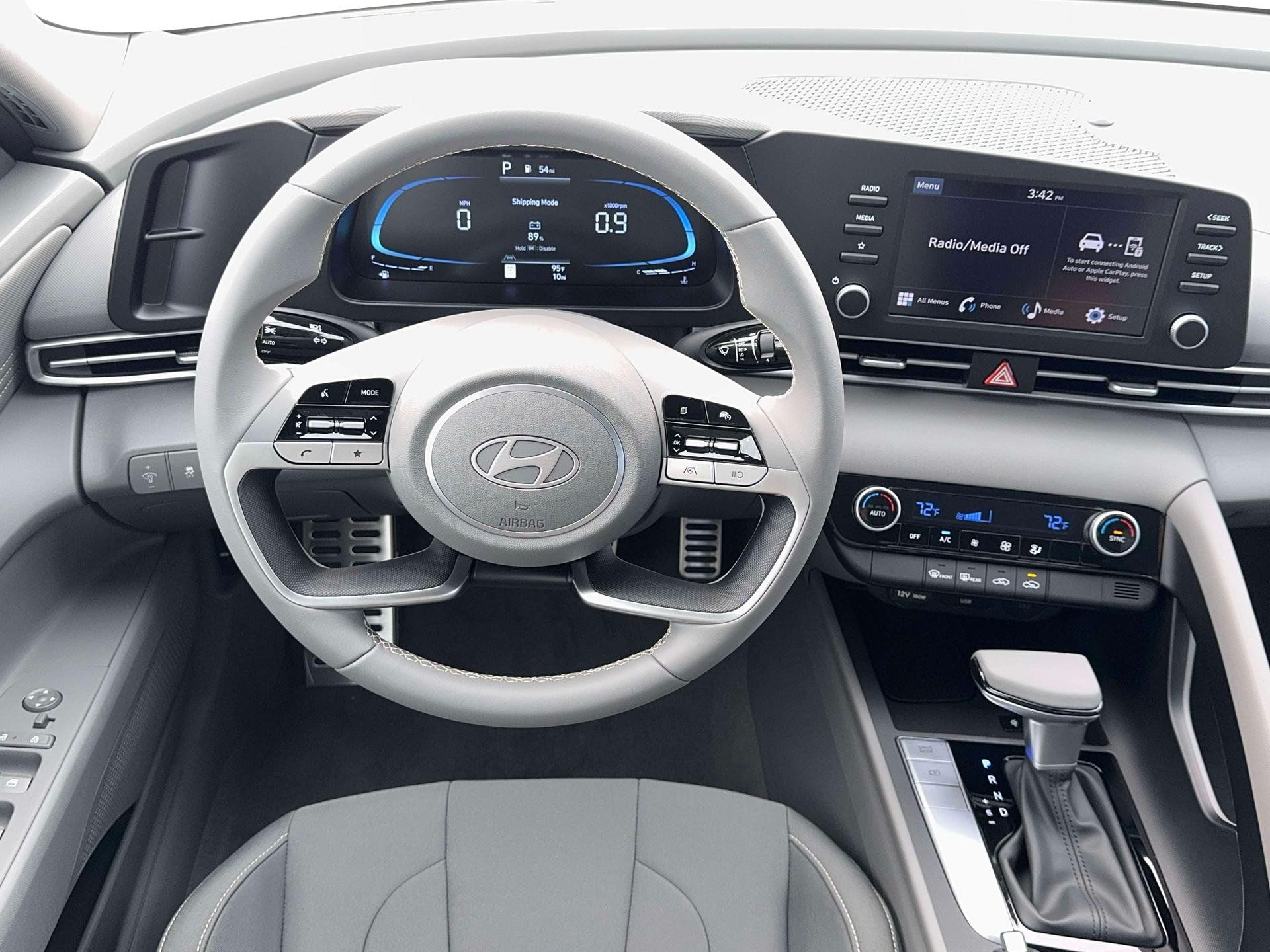 Certified 2026 Hyundai Elantra Sport FWD image 36