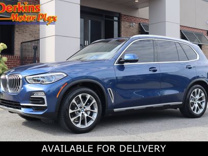 Used 2019 BMW X5 xDrive40i w/ Premium Package 2