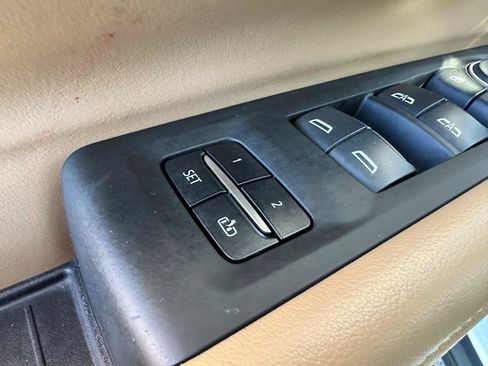 Used 2023 Chevrolet Tahoe Premier w/ Premium Package 2 RWD image 10