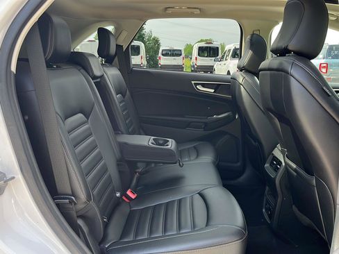 Used 2023 Ford Edge SEL w/ Convenience Package AWD/4WD image 30