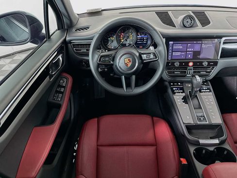 New 2026 Porsche Macan AWD/4WD image 24