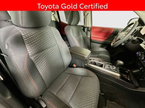 Certified 2023 Toyota Tacoma SR5 AWD/4WD image 28