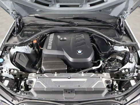 Certified 2025 BMW 330i Sedan w/ M Sport Package RWD image 15