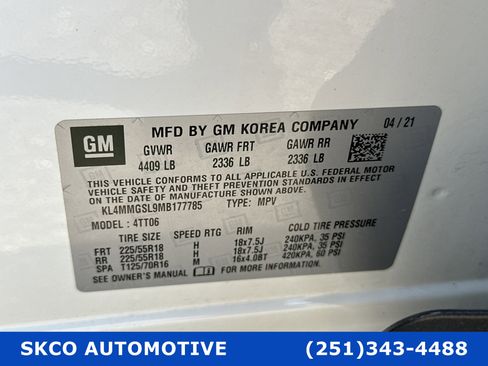 Used 2021 Buick Encore GX Essence w/ Experience Buick Package image 26