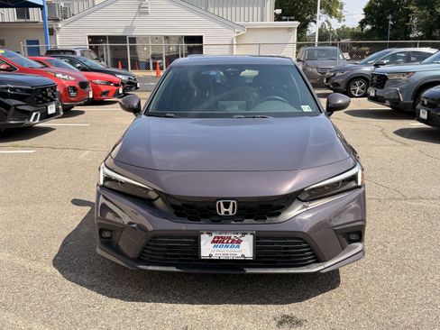 Used 2023 Honda Civic Sport Touring image 2