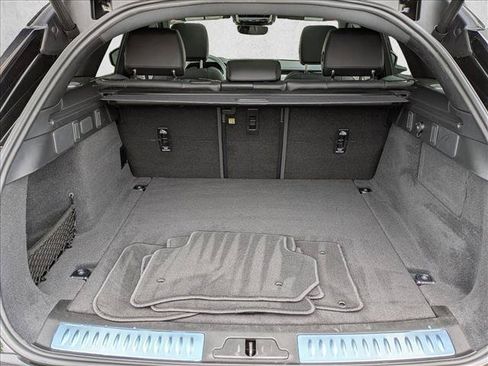 Certified 2026 Land Rover Range Rover Velar S AWD/4WD image 6