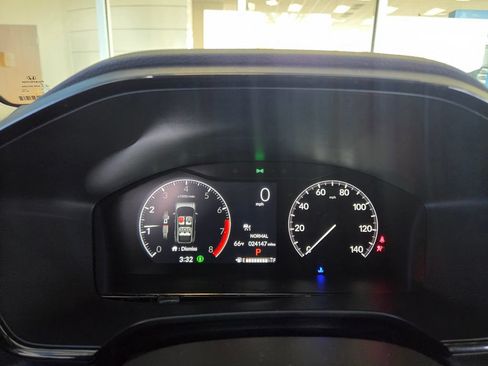 Certified 2025 Honda CR-V EX image 37
