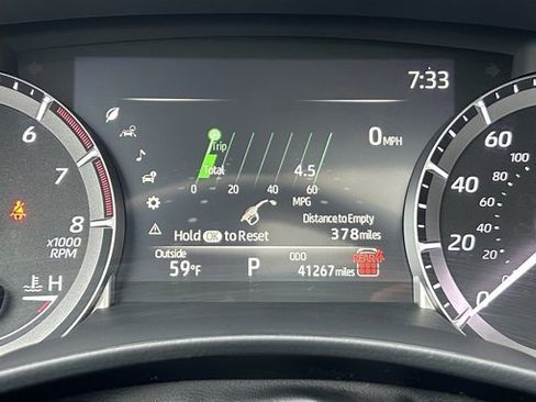 Certified 2024 Toyota Highlander XLE image 21