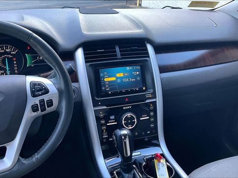 Used 2014 Ford Edge Limited w/ Driver Entry Package image 6