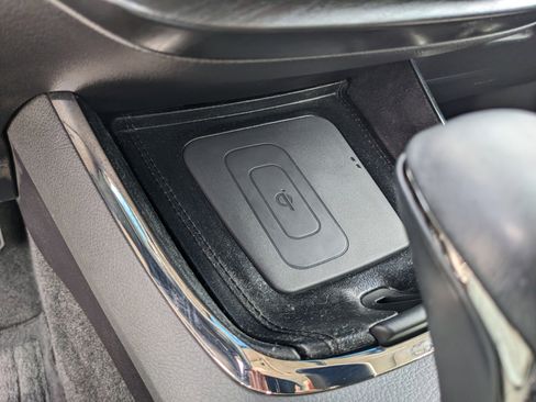 Used 2018 Toyota Avalon Limited FWD image 27