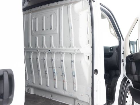 Used 2021 RAM ProMaster 2500 image 30