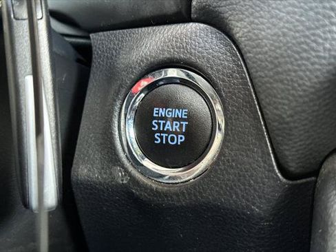 Certified 2022 Toyota RAV4 XLE w/ Convenience Package FWD image 24