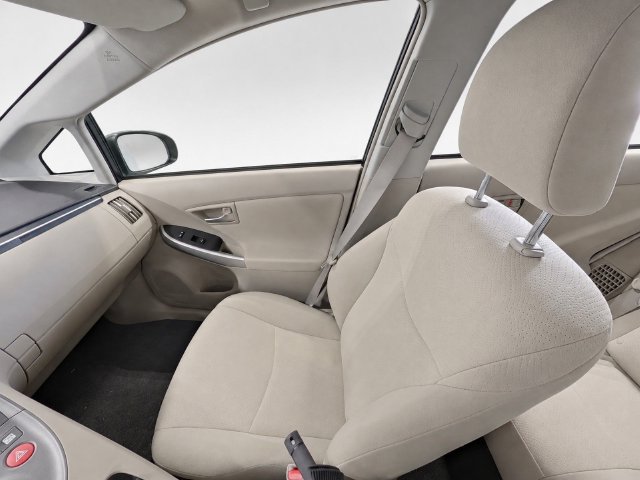 Used 2015 Toyota Prius Three w/ Solar Roof Package FWD image 14