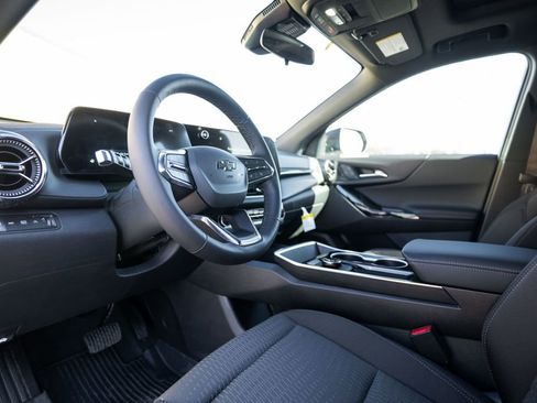 New 2026 Chevrolet Equinox LT w/ Midnight Edition image 5