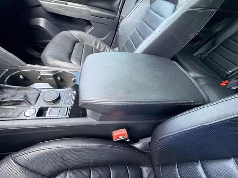 Used 2018 Volkswagen Atlas SEL Premium AWD/4WD image 50