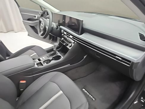 New 2026 Hyundai Sonata SE FWD image 19