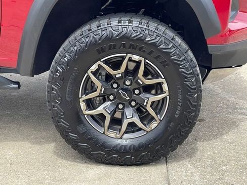 Certified 2024 Chevrolet Colorado ZR2 AWD/4WD image 10