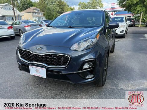 Used 2020 Kia Sportage LX AWD/4WD image 3