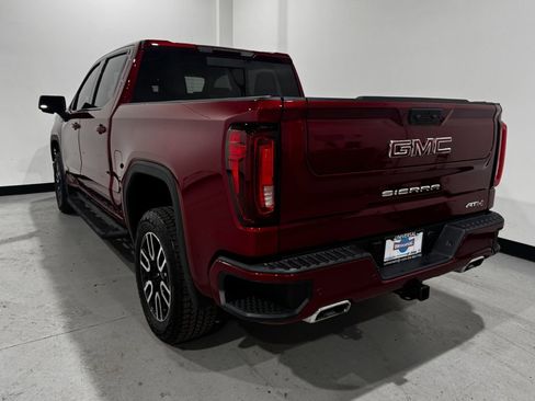 Used 2025 GMC Sierra 1500 AT4 w/ AT4 Premium Package AWD/4WD image 38