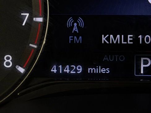 Used 2024 INFINITI QX80 Luxe image 16